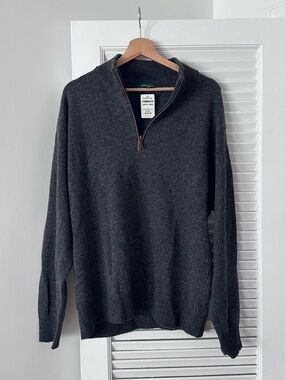 NWT Orvis Men's Charcoal Quarter-Zip Sweater